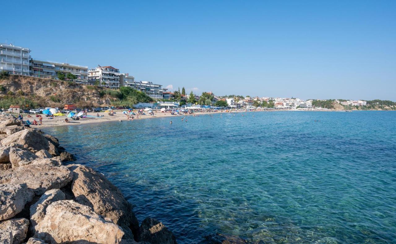 Light Blue Hotel Nea Kallikrateia Luaran gambar