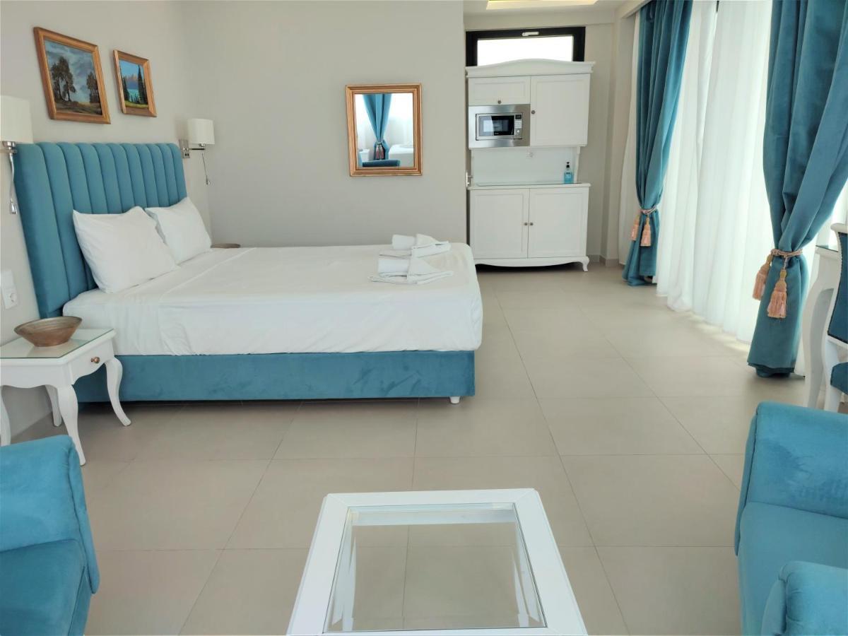 Light Blue Hotel Nea Kallikrateia Luaran gambar